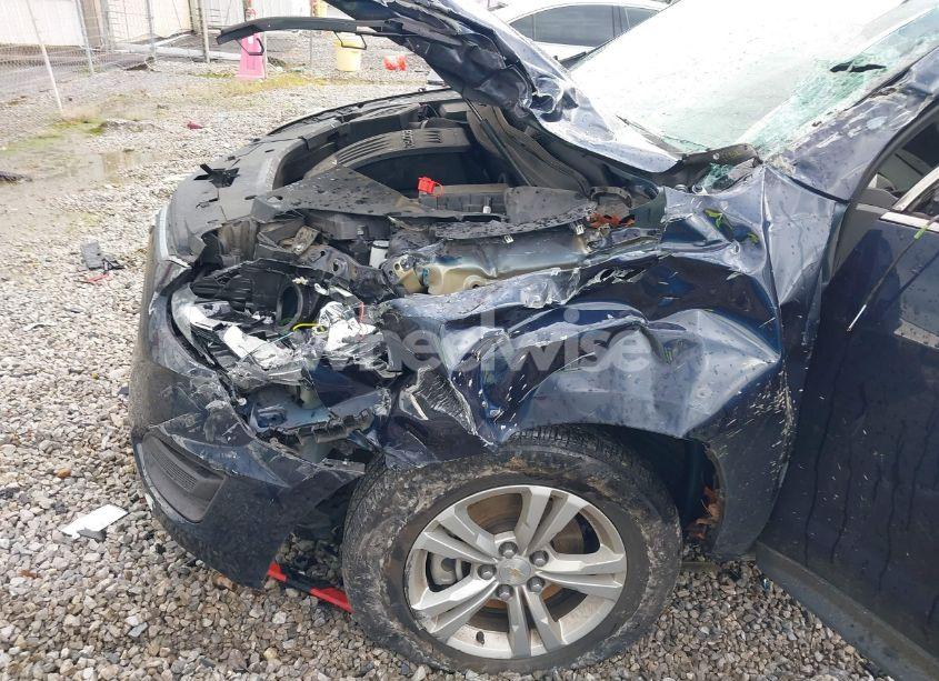 Photo 6 of 2017 Chevrolet Equinox LS (VIN 2GNALBEK0H1530638)