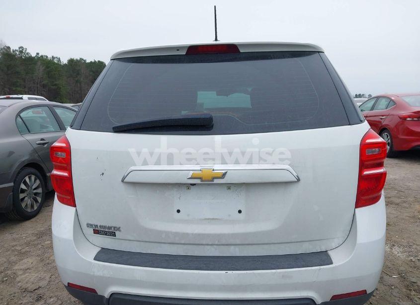 Photo 16 of 2017 Chevrolet Equinox LS (VIN 2GNALBEK0H1543261)