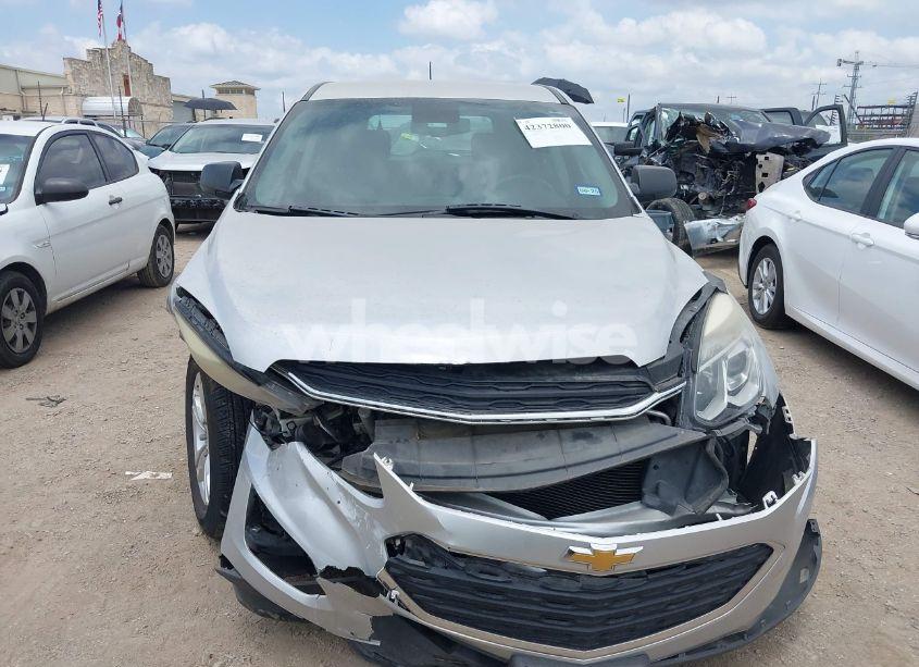 Photo 12 of 2017 Chevrolet Equinox LS (VIN 2GNALBEK0H1564594)