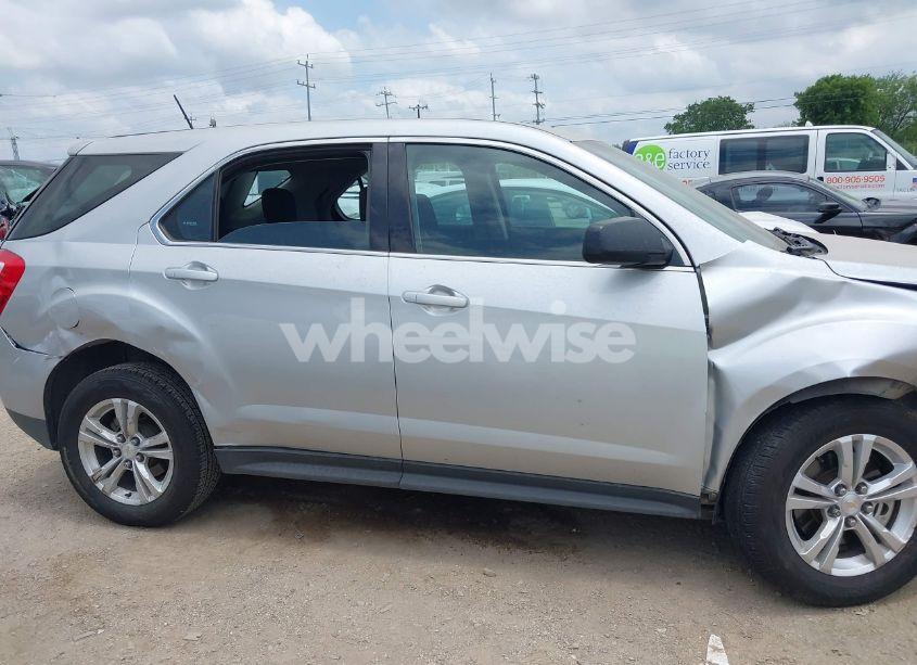 Photo 13 of 2017 Chevrolet Equinox LS (VIN 2GNALBEK0H1564594)