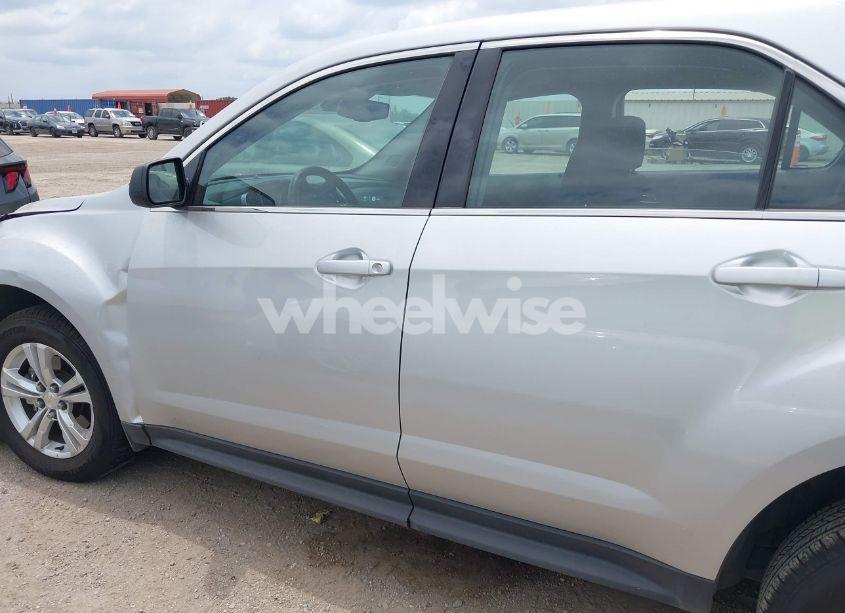 Photo 14 of 2017 Chevrolet Equinox LS (VIN 2GNALBEK0H1564594)