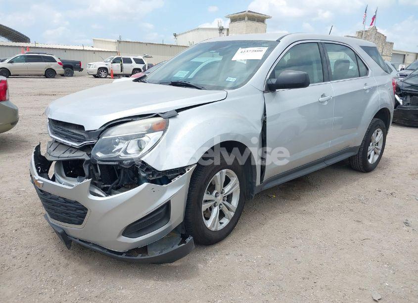 Photo 2 of 2017 Chevrolet Equinox LS (VIN 2GNALBEK0H1564594)