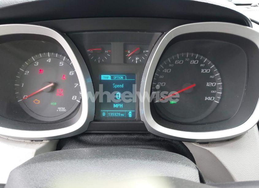 Photo 16 of 2017 Chevrolet Equinox LS (VIN 2GNALBEK0H1565034)