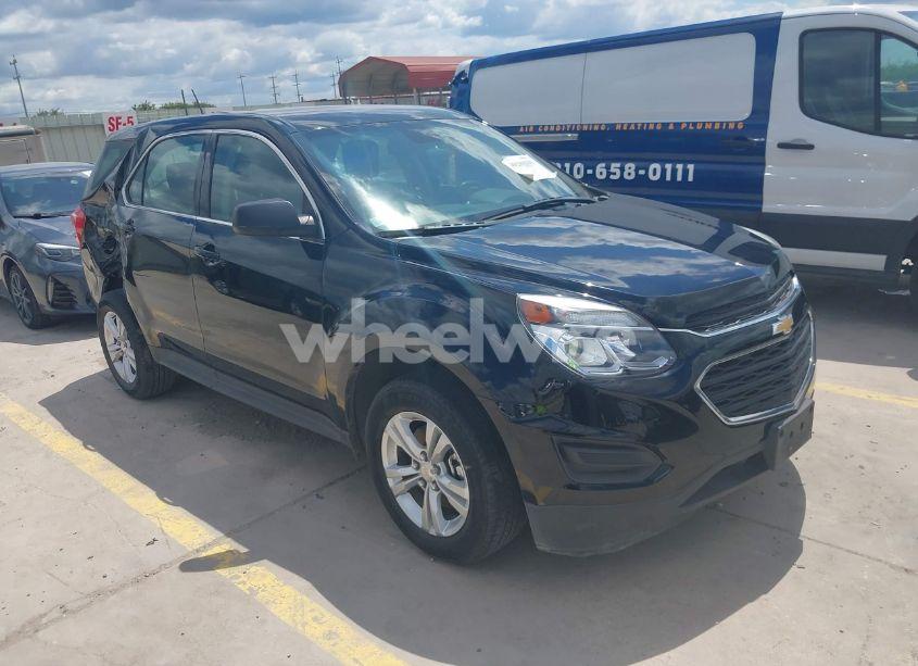 2017 Chevrolet Equinox LS (VIN 2GNALBEK0H1565213) main photo