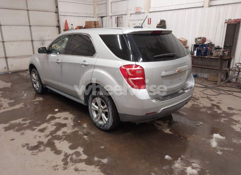 Photo 3 of 2017 Chevrolet Equinox LS (VIN 2GNALBEK0H1566457)