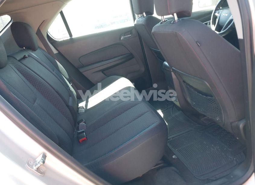 Photo 8 of 2012 Chevrolet Equinox LS (VIN 2GNALBEK1C1118527)