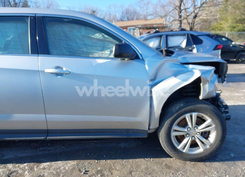 Photo 12 of 2012 Chevrolet Equinox LS (VIN 2GNALBEK1C1168859)