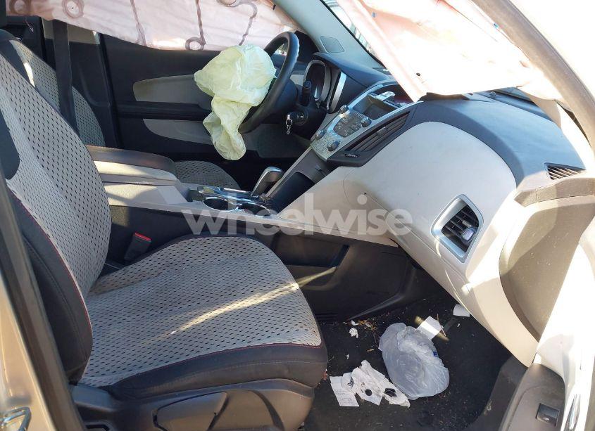 Photo 5 of 2012 Chevrolet Equinox LS (VIN 2GNALBEK1C1168859)