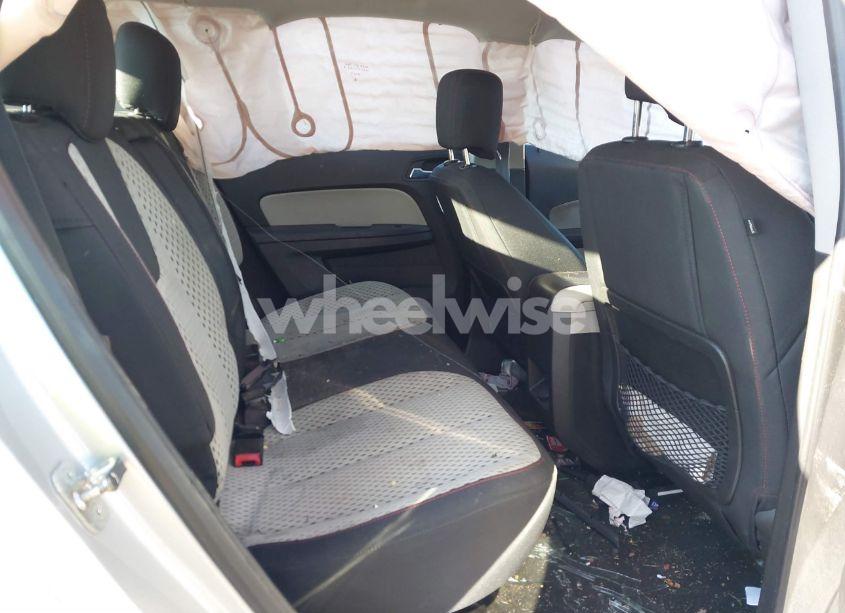 Photo 8 of 2012 Chevrolet Equinox LS (VIN 2GNALBEK1C1168859)