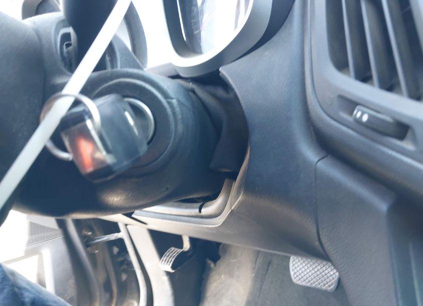 Photo 11 of 2012 Chevrolet Equinox LS (VIN 2GNALBEK1C1262241)