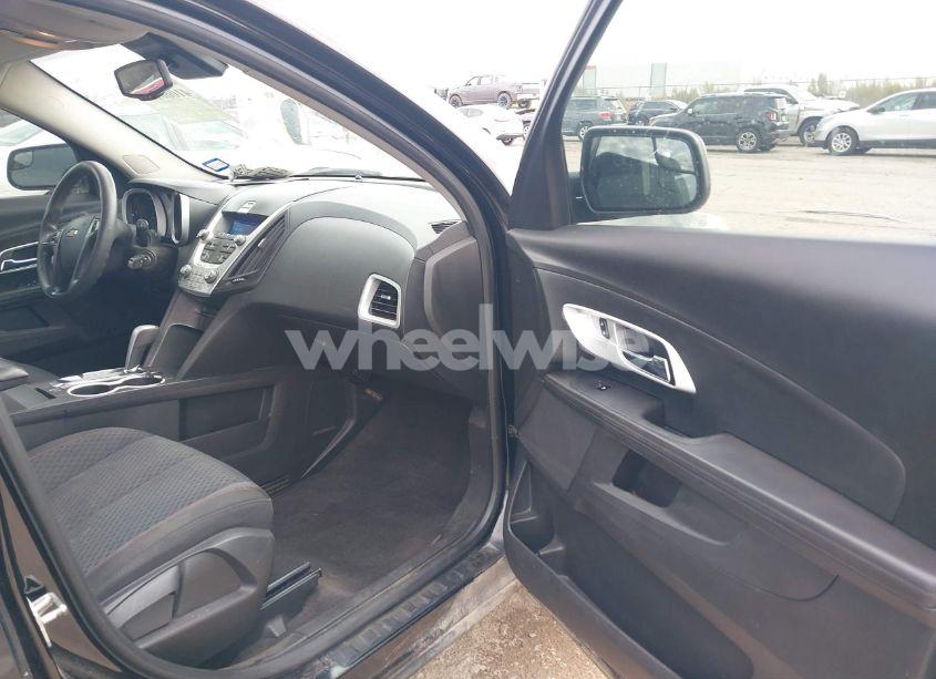 Photo 5 of 2012 Chevrolet Equinox LS (VIN 2GNALBEK1C6190458)