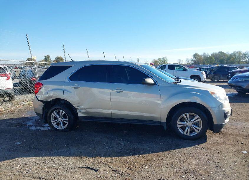 Photo 13 of 2013 Chevrolet Equinox LS (VIN 2GNALBEK1D1267764)