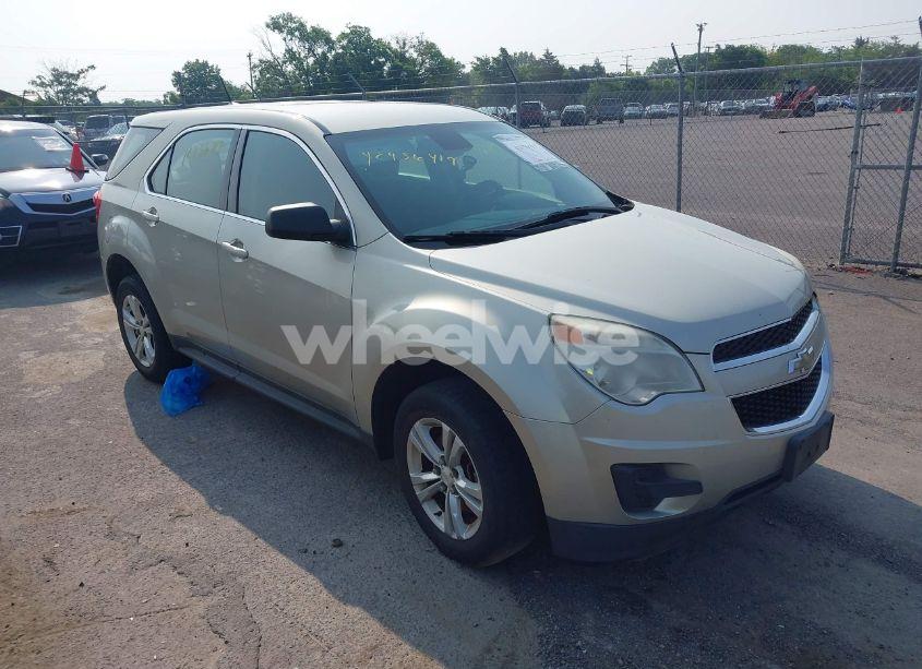 2013 Chevrolet Equinox LS (VIN 2GNALBEK1D6216283) main photo