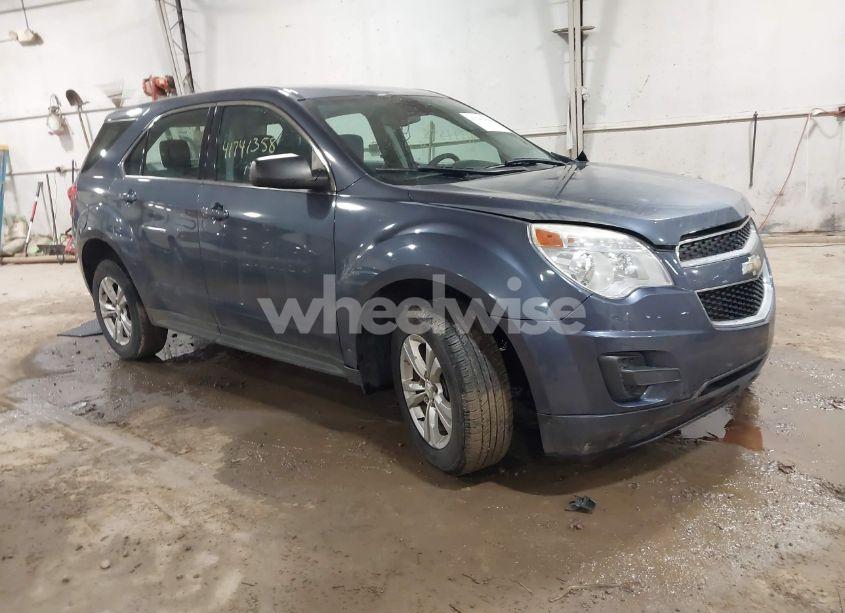 2013 Chevrolet Equinox LS (VIN 2GNALBEK1D6218406) main photo