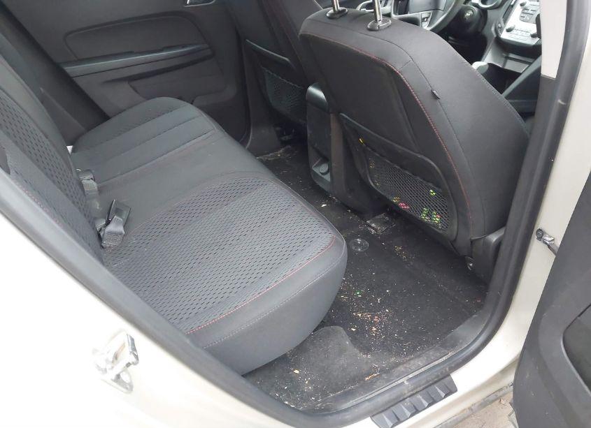 Photo 8 of 2013 Chevrolet Equinox LS (VIN 2GNALBEK1D6294756)