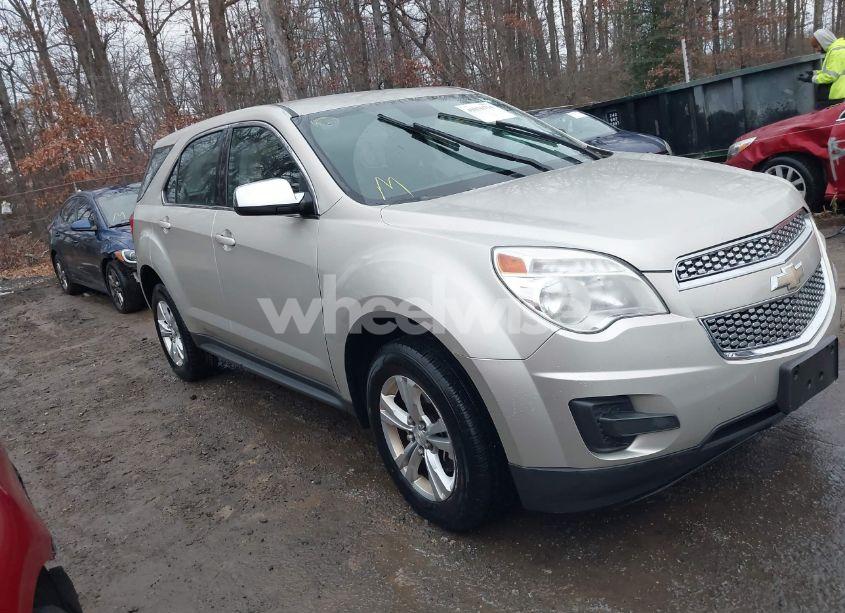 2013 Chevrolet Equinox LS (VIN 2GNALBEK1D6413700) main photo