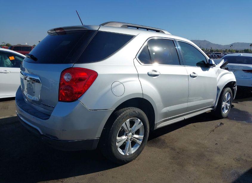 Photo 4 of 2015 Chevrolet Equinox 1LT (VIN 2GNALBEK1F1136711)