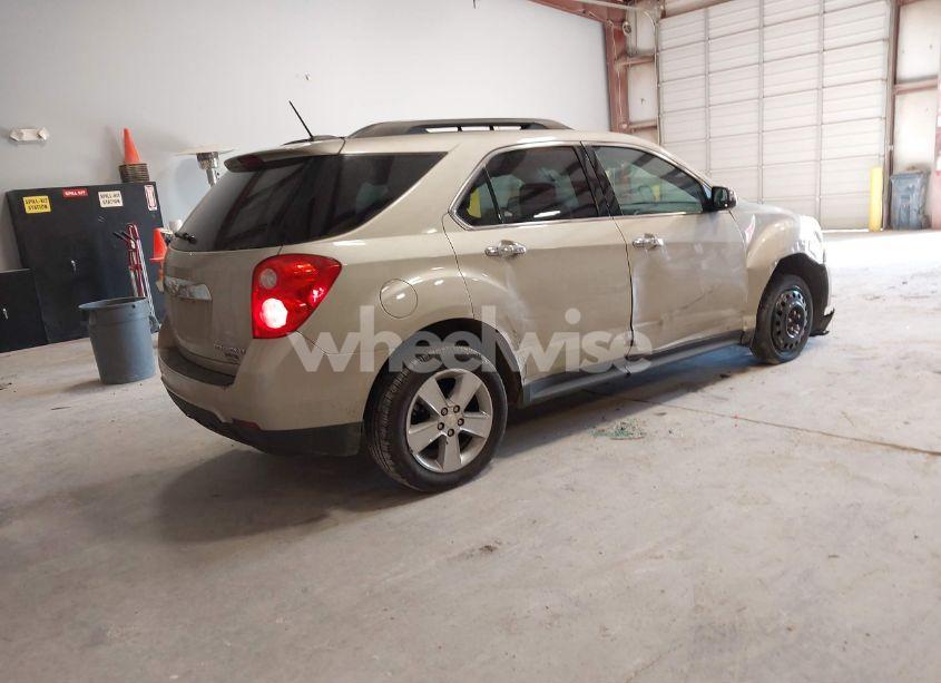 Photo 4 of 2015 Chevrolet Equinox 1LT (VIN 2GNALBEK1F1167456)