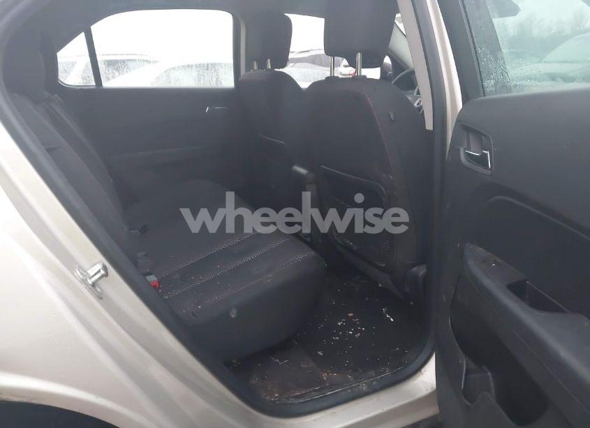 Photo 8 of 2016 Chevrolet Equinox LS (VIN 2GNALBEK1G1109221)