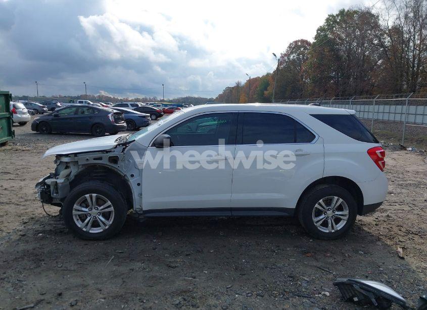 Photo 15 of 2016 Chevrolet Equinox LS (VIN 2GNALBEK1G1129081)