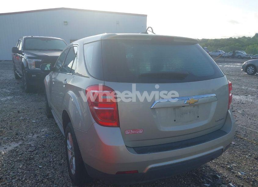Photo 3 of 2016 Chevrolet Equinox LS (VIN 2GNALBEK1G1138153)