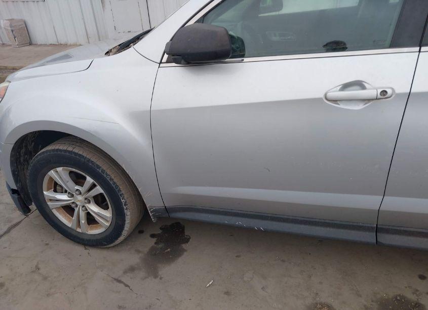 Photo 18 of 2016 Chevrolet Equinox LS (VIN 2GNALBEK1G6100859)