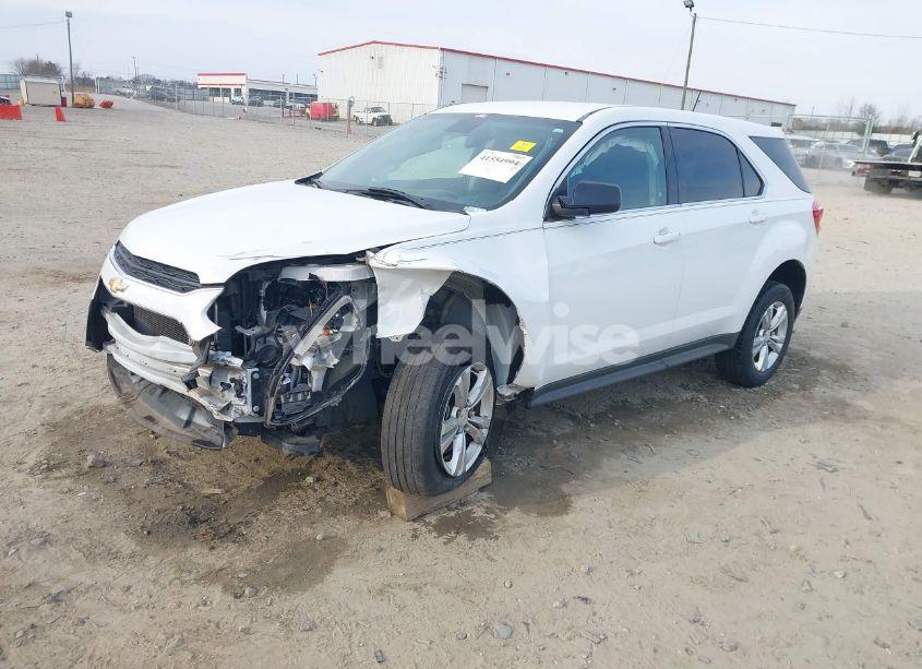 Photo 2 of 2016 Chevrolet Equinox LS (VIN 2GNALBEK1G6179708)