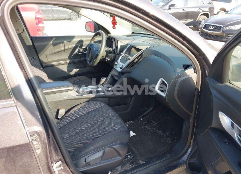 Photo 5 of 2016 Chevrolet Equinox LS (VIN 2GNALBEK1G6256206)