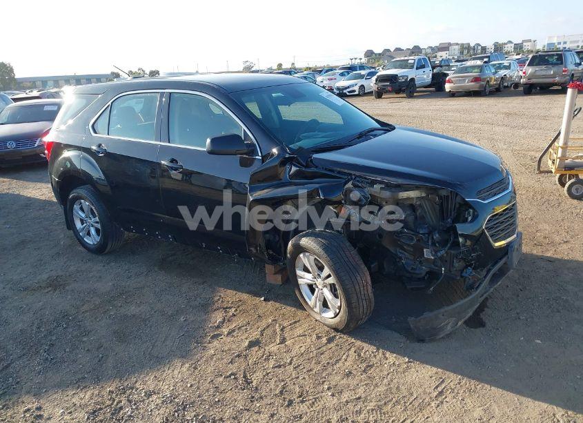 2017 Chevrolet Equinox LS (VIN 2GNALBEK1H1531068) main photo