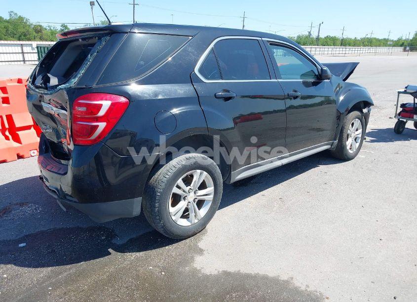 Photo 4 of 2017 Chevrolet Equinox LS (VIN 2GNALBEK1H1544841)