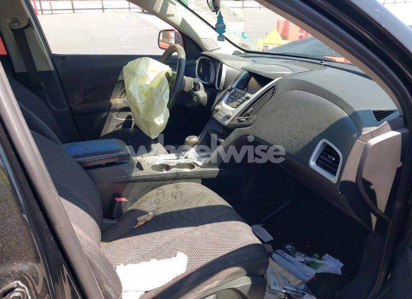 Photo 5 of 2017 Chevrolet Equinox LS (VIN 2GNALBEK1H1544841)