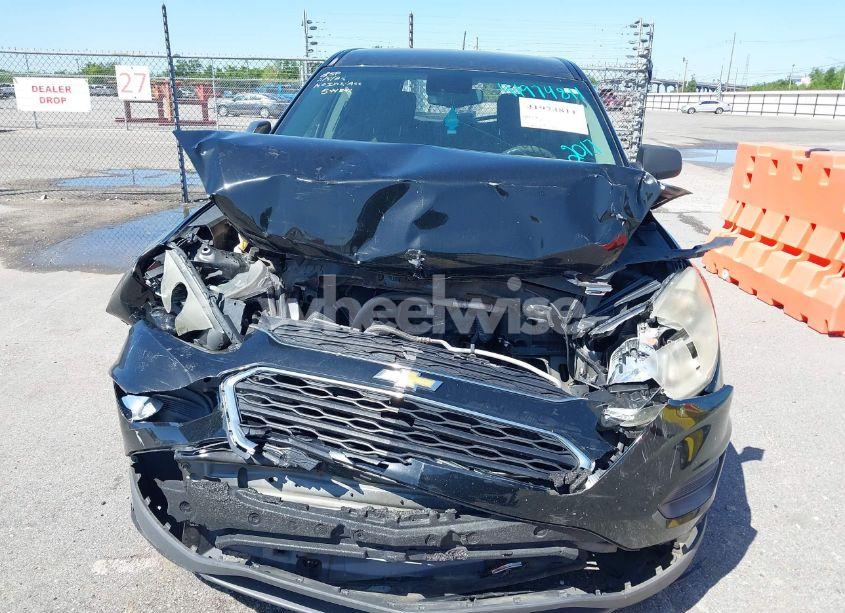 Photo 6 of 2017 Chevrolet Equinox LS (VIN 2GNALBEK1H1544841)