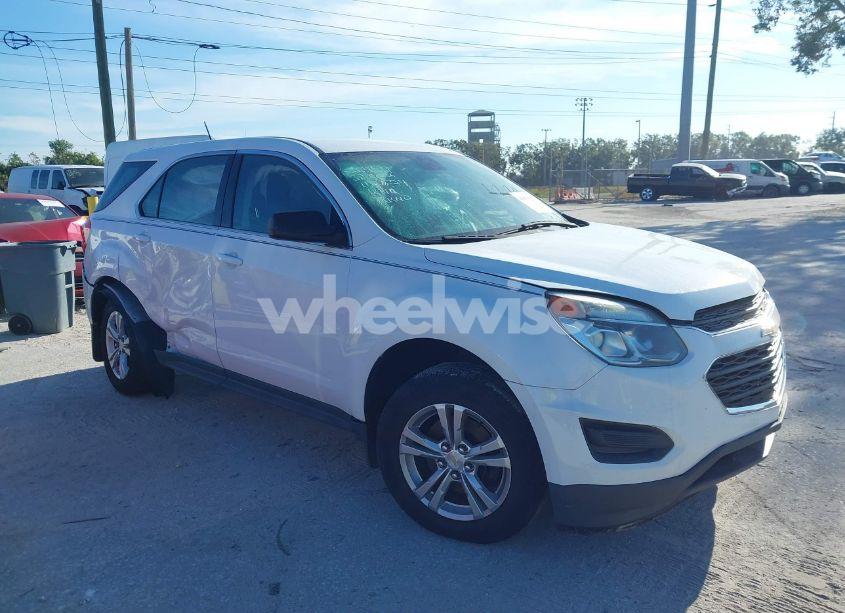 2017 Chevrolet Equinox LS (VIN 2GNALBEK1H1545374) main photo