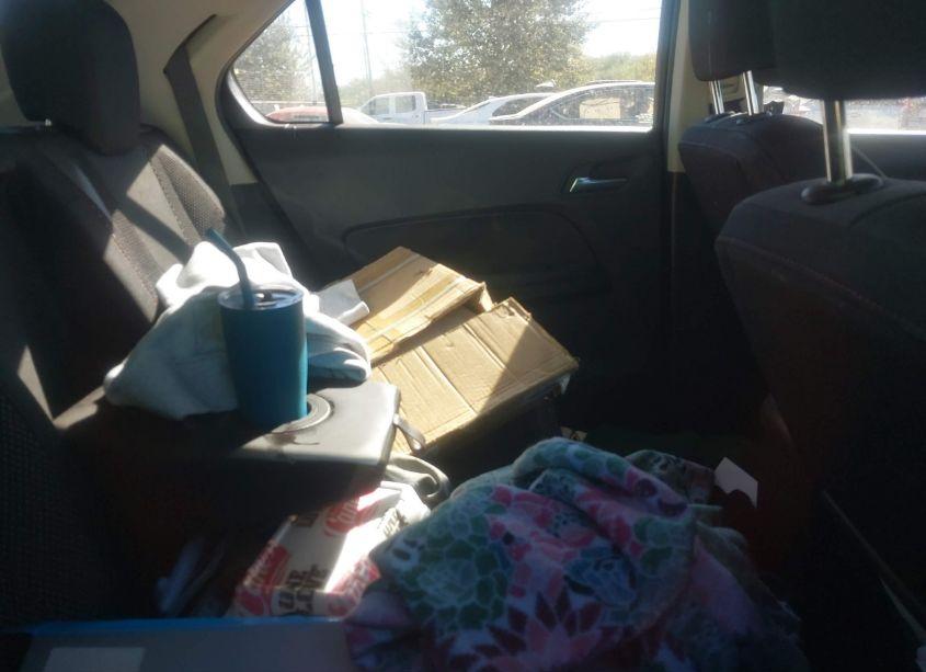 Photo 8 of 2017 Chevrolet Equinox LS (VIN 2GNALBEK1H1565320)