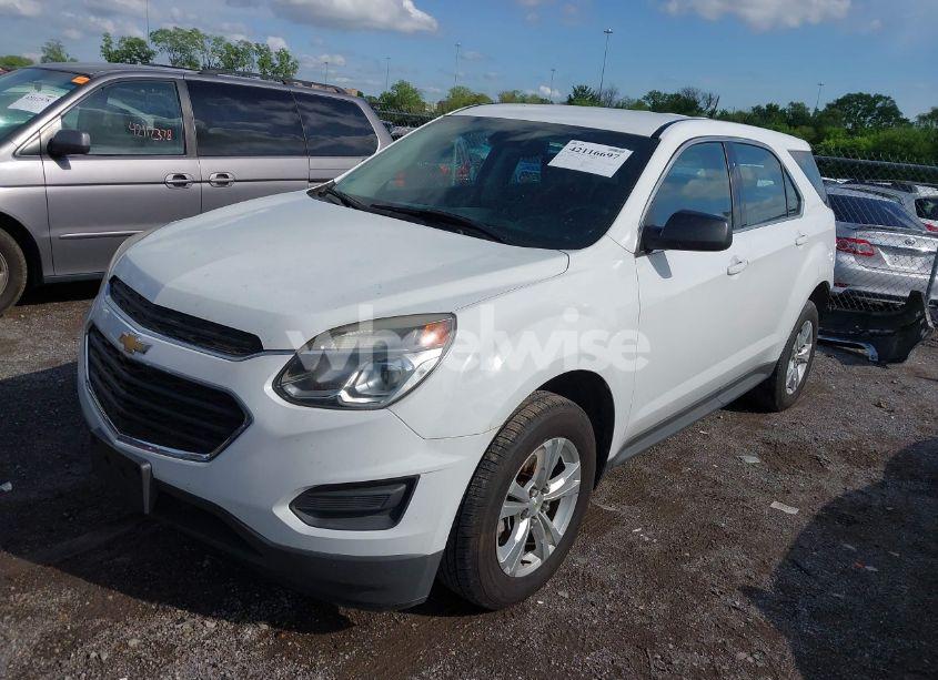 Photo 2 of 2017 Chevrolet Equinox LS (VIN 2GNALBEK1H1574938)