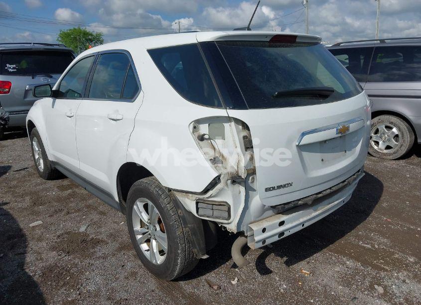 Photo 3 of 2017 Chevrolet Equinox LS (VIN 2GNALBEK1H1574938)