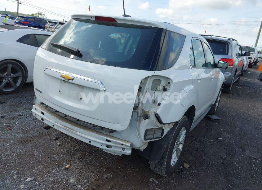 Photo 4 of 2017 Chevrolet Equinox LS (VIN 2GNALBEK1H1574938)
