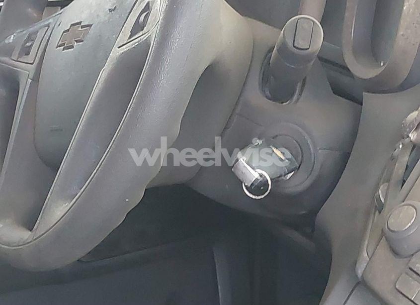 Photo 11 of 2017 Chevrolet Equinox LS (VIN 2GNALBEK1H1608280)