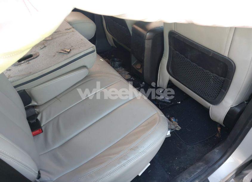 Photo 8 of 2012 Chevrolet Equinox LS (VIN 2GNALBEK2C1185136)