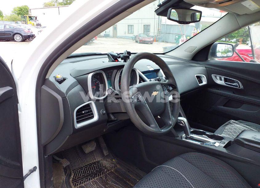 Photo 12 of 2012 Chevrolet Equinox LS (VIN 2GNALBEK2C1338954)