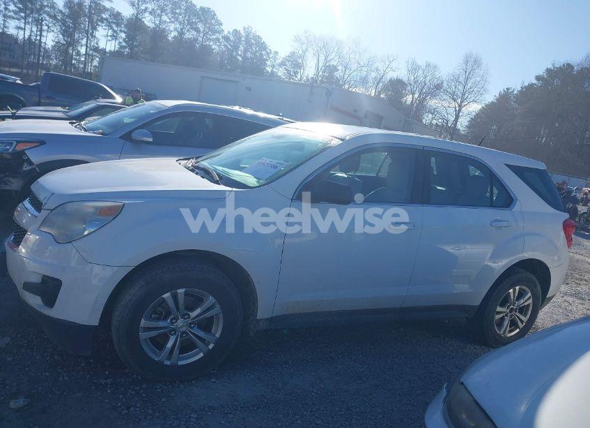 Photo 15 of 2012 Chevrolet Equinox LS (VIN 2GNALBEK2C6347530)