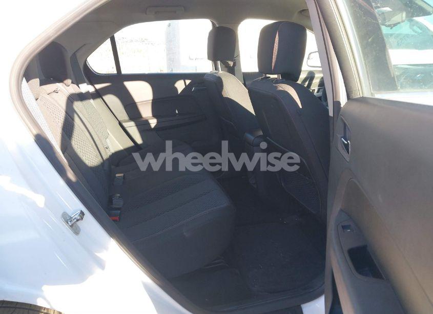 Photo 8 of 2012 Chevrolet Equinox LS (VIN 2GNALBEK2C6349035)