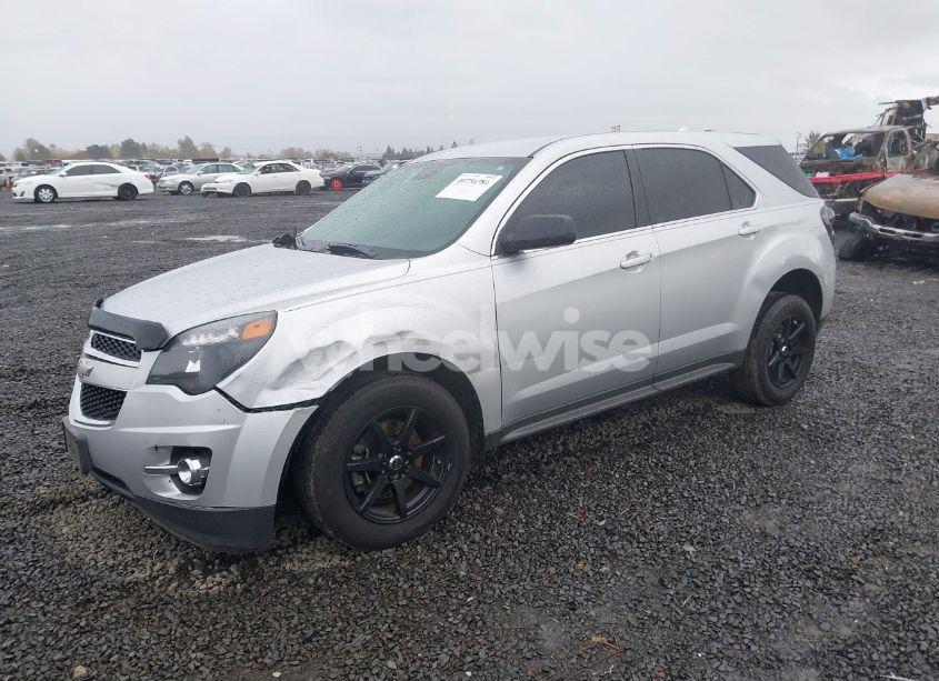 Photo 2 of 2012 Chevrolet Equinox LS (VIN 2GNALBEK2C6360181)