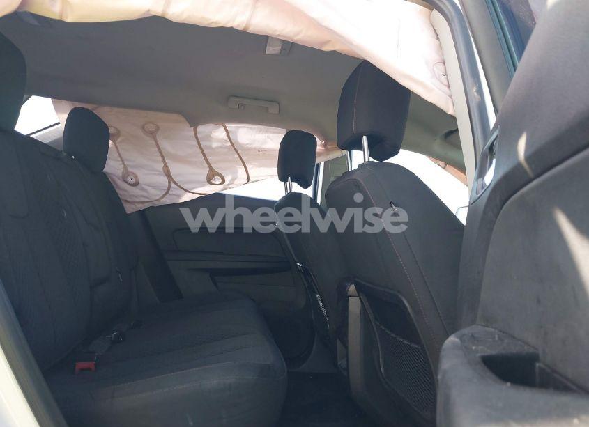 Photo 8 of 2012 Chevrolet Equinox LS (VIN 2GNALBEK2C6363260)