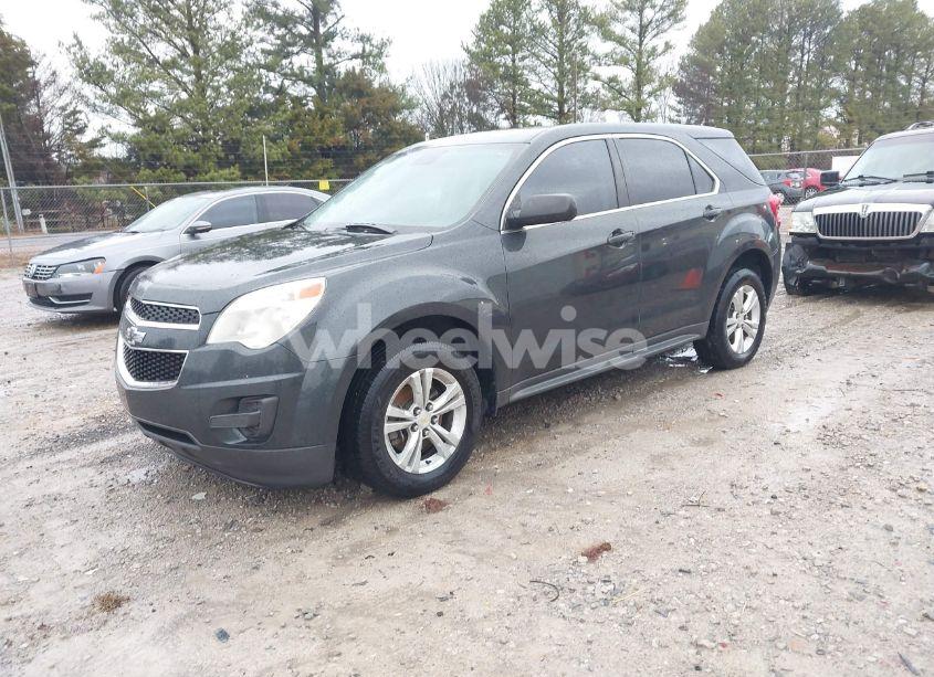 Photo 2 of 2013 Chevrolet Equinox LS (VIN 2GNALBEK2D1110079)