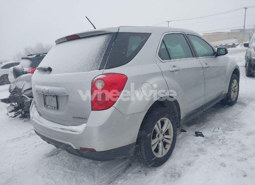 Photo 4 of 2013 Chevrolet Equinox LS (VIN 2GNALBEK2D1113435)