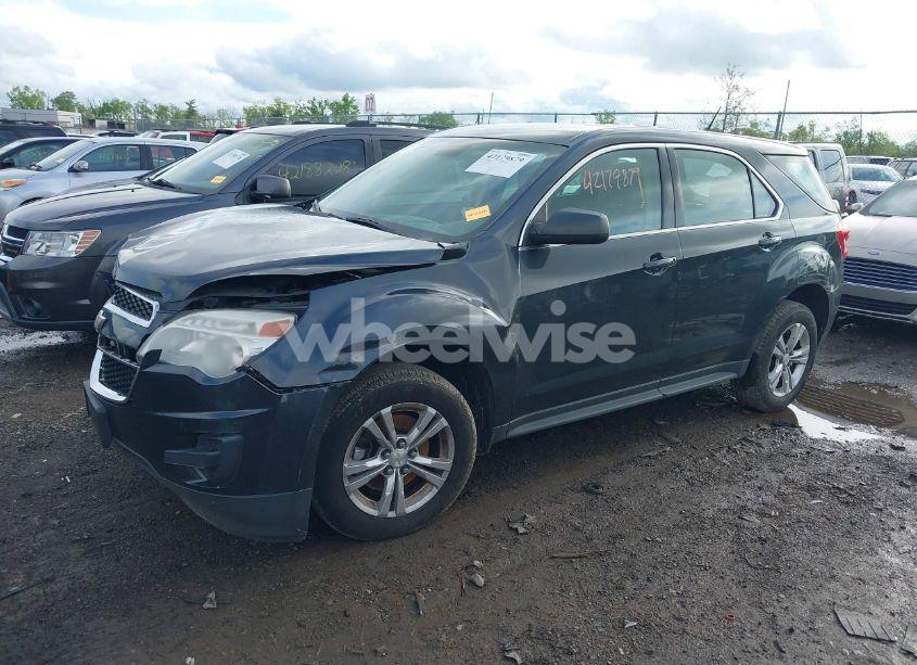 Photo 2 of 2013 Chevrolet Equinox LS (VIN 2GNALBEK2D1225930)