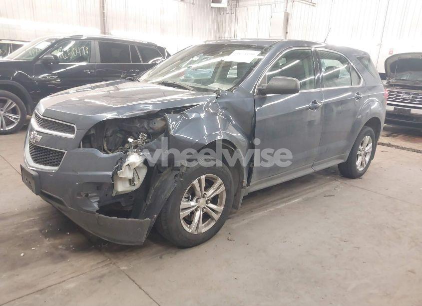 Photo 2 of 2013 Chevrolet Equinox LS (VIN 2GNALBEK2D6154120)