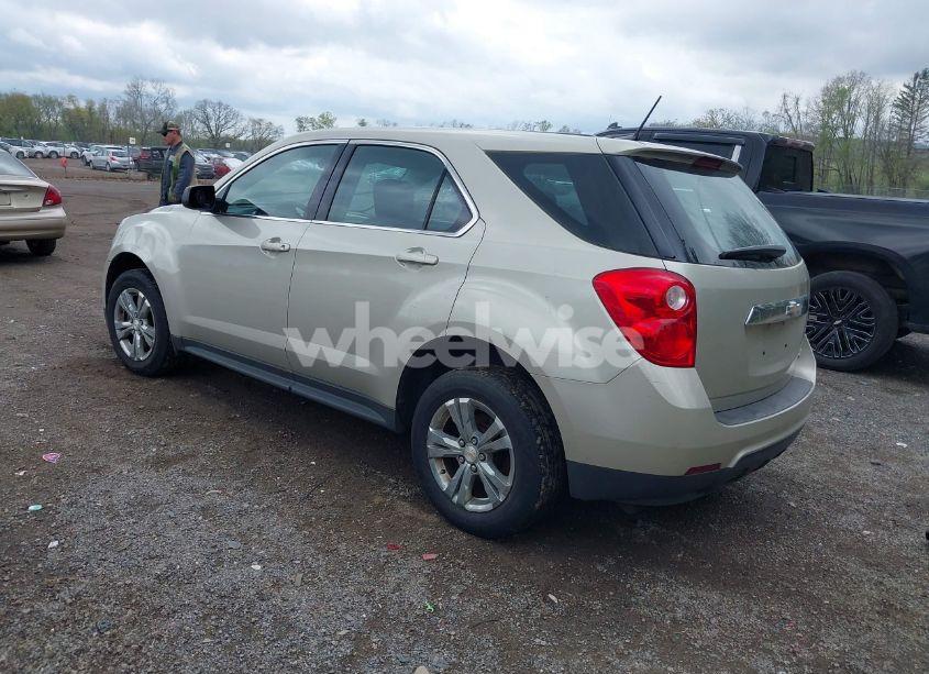 Photo 3 of 2013 Chevrolet Equinox LS (VIN 2GNALBEK2D6264794)