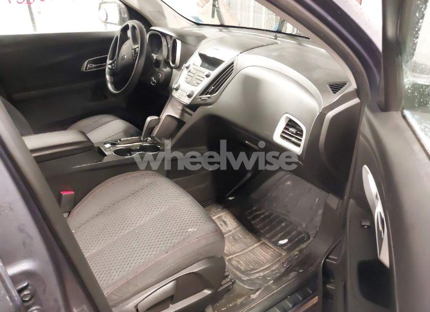 Photo 5 of 2013 Chevrolet Equinox LS (VIN 2GNALBEK2D6273043)